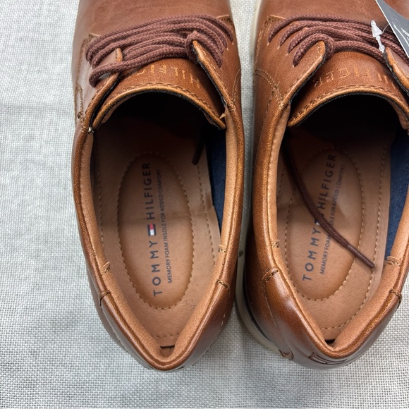 Tommy Hilfiger Brown Leather Derby Oxfords